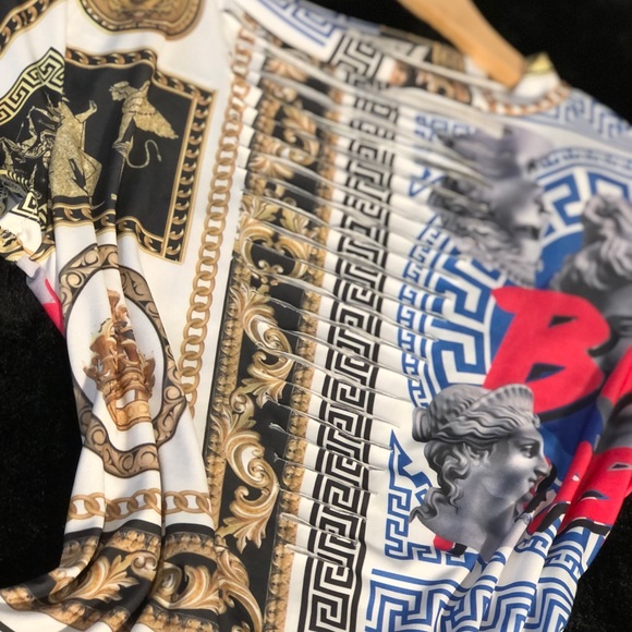 Dress - Picture 7 of 7